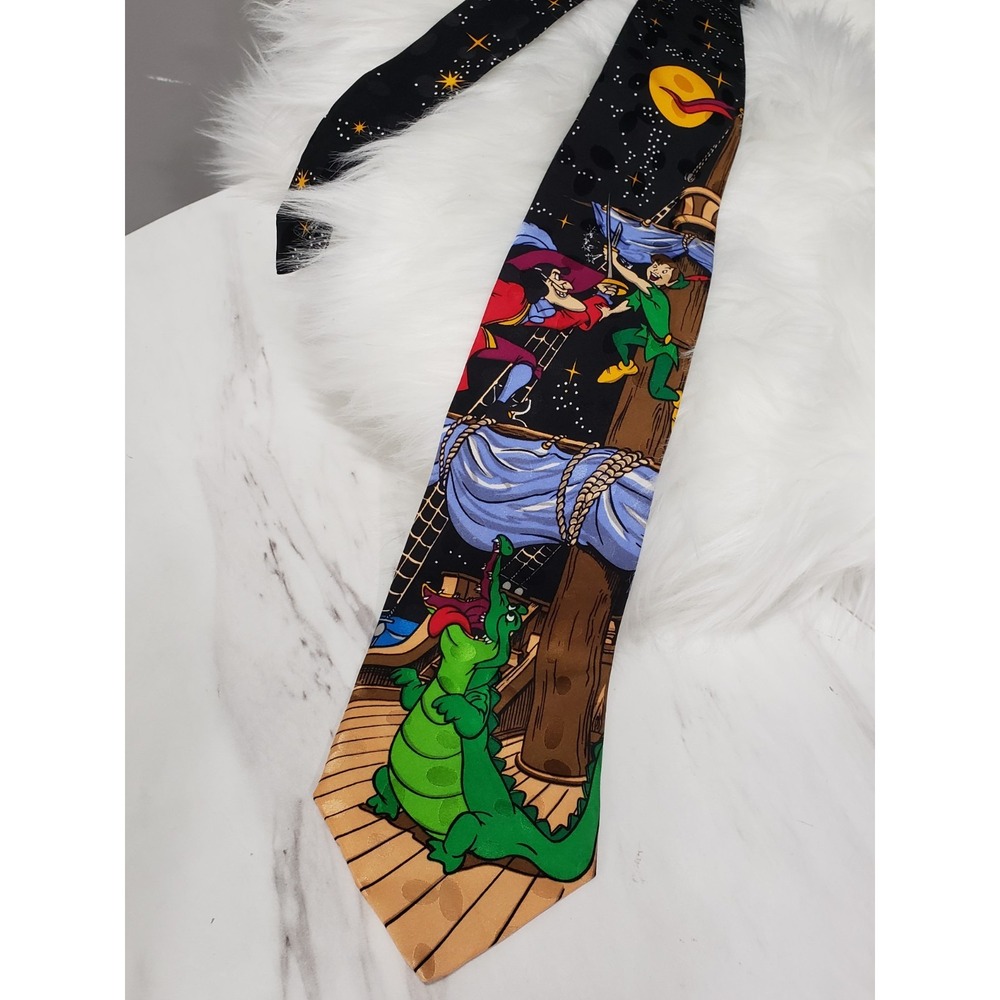 Vintage Peter Pan Necktie THE DISNEY STORE 100% Silk Captain Hook